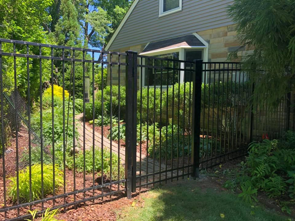 Aluminum Fencing
